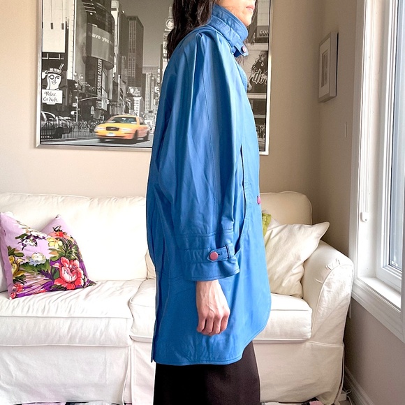 Vintage periwinkle blue leather batwing jacket - Picture 3 of 16